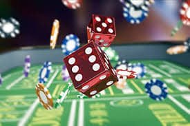 Layar game permainan slot Petir Gacor menampilkan fitur bonus dan putaran gratis